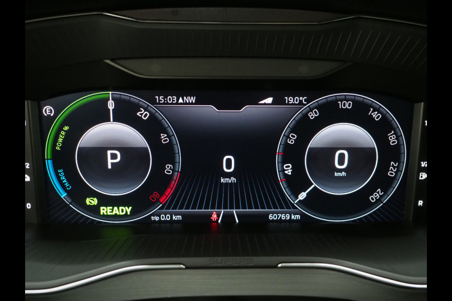 Škoda Superb Combi 1.4 TSI iV 218PK Style | Camera | Trekhaak | Keyless | Adaptive Cruise | Memory | Virtual | Carplay