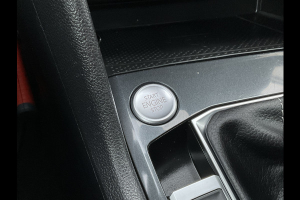 Volkswagen Tiguan 1.5 TSI R-Line Harman/Kardon Leer Adapt.Cruise Carplay Keyless Business+