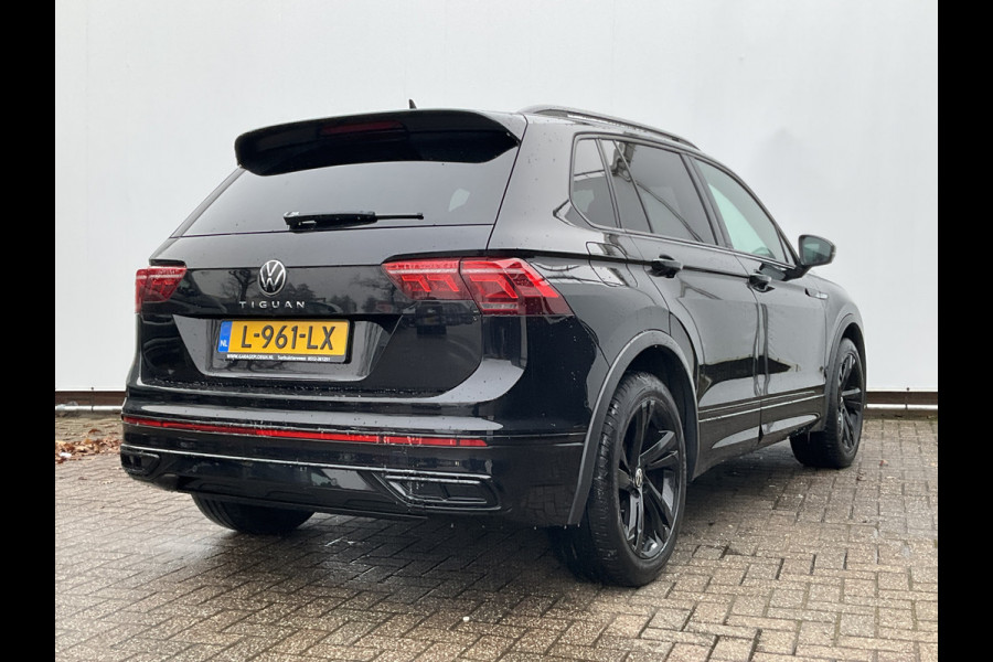 Volkswagen Tiguan 1.5 TSI R-Line Harman/Kardon Leer Adapt.Cruise Carplay Keyless Business+