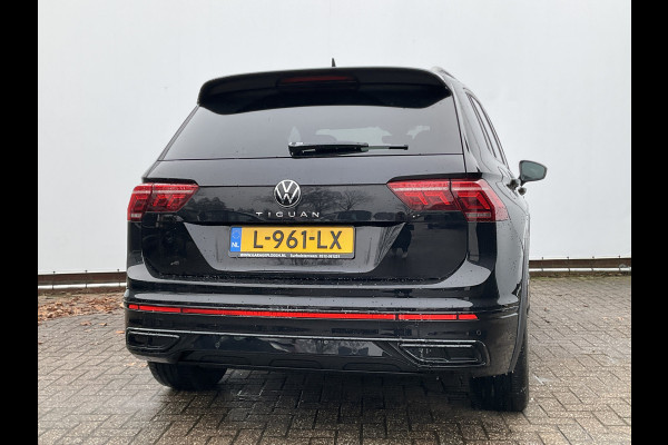 Volkswagen Tiguan 1.5 TSI R-Line Harman/Kardon Leer Adapt.Cruise Carplay Keyless Business+
