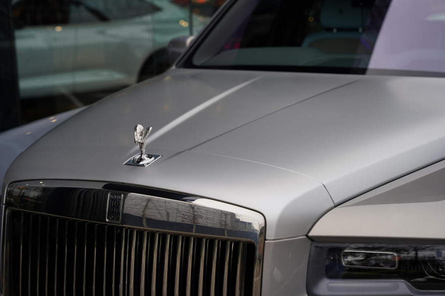 Rolls-Royce Cullinan 6.75 V12 / Bespoke Audio / Starlight / Twin-Coachline