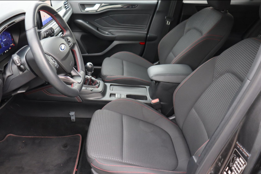 Ford Focus 1.0 EcoBoost Hybrid ST Line X Business org.NL trekhaak digi-dashboard camera