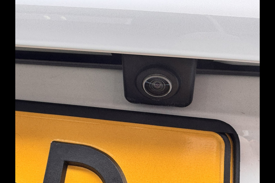 Citroën C3 1.2 PureTech Shine | Stoelverwarming | Armsteun | Camera | MEER FOTO'S VOLGEN! Apple/Android CarPlay