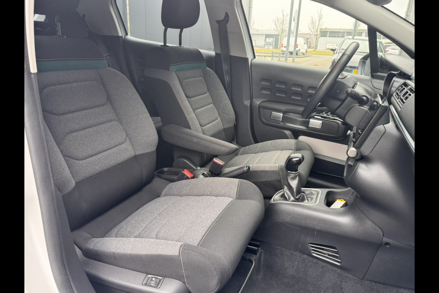Citroën C3 1.2 PureTech Shine | Stoelverwarming | Armsteun | Camera | MEER FOTO'S VOLGEN! Apple/Android CarPlay