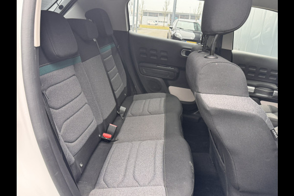 Citroën C3 1.2 PureTech Shine | Stoelverwarming | Armsteun | Camera | MEER FOTO'S VOLGEN! Apple/Android CarPlay