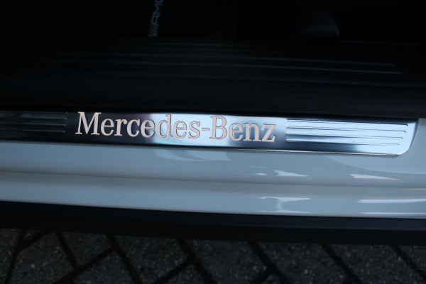 Mercedes-Benz GLA 250 e AMG LINE "NIEUW MODEL!" | PANORAMISCH SCHUIF/KANTEL DAK | SFEER VERLICHTING | ELEKTRISCH BEDIENBARE VOORSTOELEN MET GEHEUGENFUNCTIE EN "ZITKINEMATICA" | DRAADLOZE APPLE CARPLAY/ANDROID AUTO | NIGHT PAKKET: DAKRELING ZWART, ZIJRUITEN EN ACHTERRUITEN ZWART, LICHTMETALEN VELGEN 20" ZWART | HEAD UP DISPLAY | REALITY-NAVIGATIE  | 360° CAMERA | MULTI BEAM LED KOPLAMPEN | DODEHOEK DETECTIE | ADAPTIVE CRUISE CONTROL | KEYLESS GO | ELEKTRISCH BEDIENBARE ACHTERKLEP | DRAADLOZE TELEFOONLADER | SURROUND BURMESTER AUDIO | WINTERPAKKET: STUUR/STOEL VERWARMING |