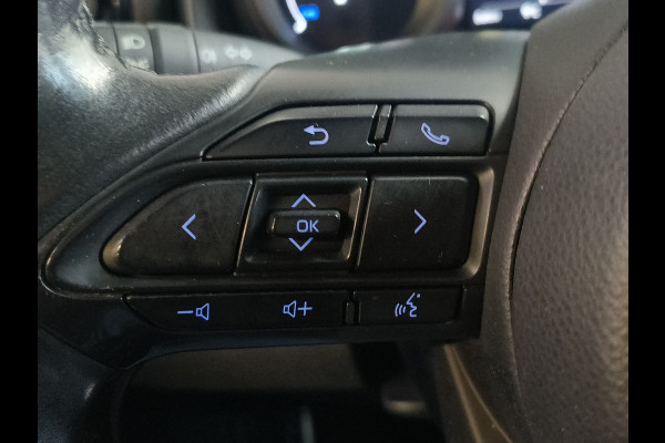 Toyota Yaris 1.5 Hybrid 115 Business Rijklaar + 12 maanden Bovag-garantie Henk Jongen Auto's in Helmond,  al 50 jaar service zoals 't hoort!