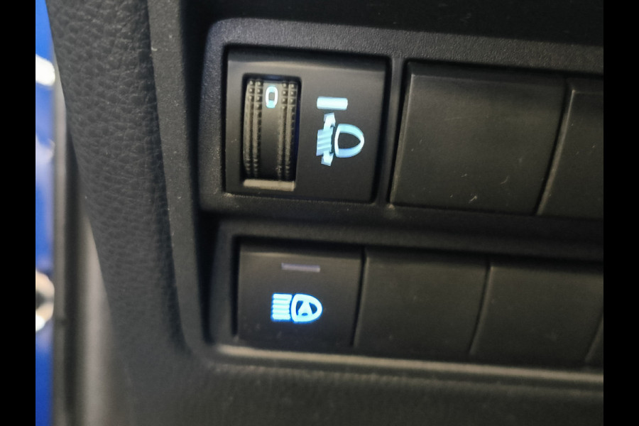 Toyota Yaris 1.5 Hybrid 115 Business Rijklaar + 12 maanden Bovag-garantie Henk Jongen Auto's in Helmond,  al 50 jaar service zoals 't hoort!