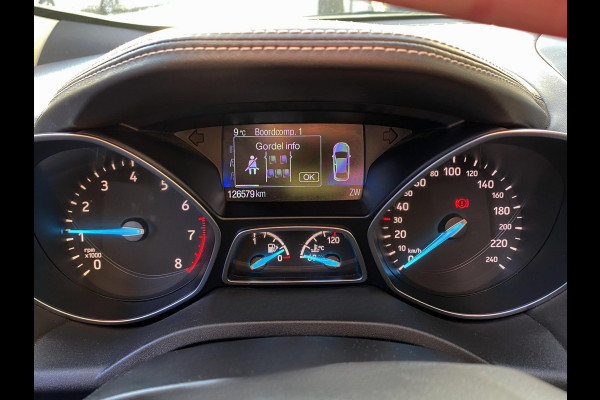 Ford Kuga 1.5 EcoBoost Vignale - Navigatie I Leer I Airco I Sport interieur & velgen I LED I PDC I Dealer onderhouden