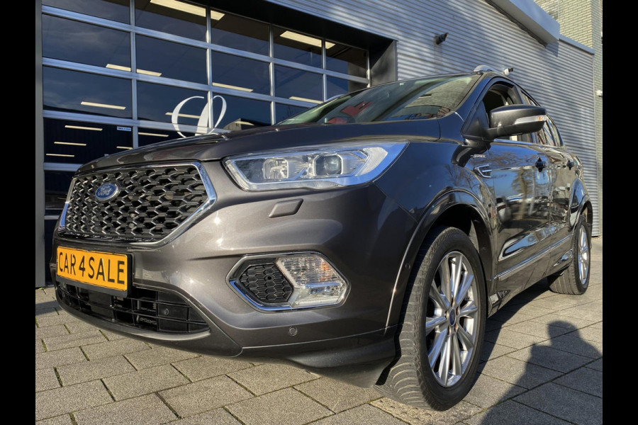 Ford Kuga 1.5 EcoBoost Vignale - Navigatie I Leer I Airco I Sport interieur & velgen I LED I PDC I Dealer onderhouden