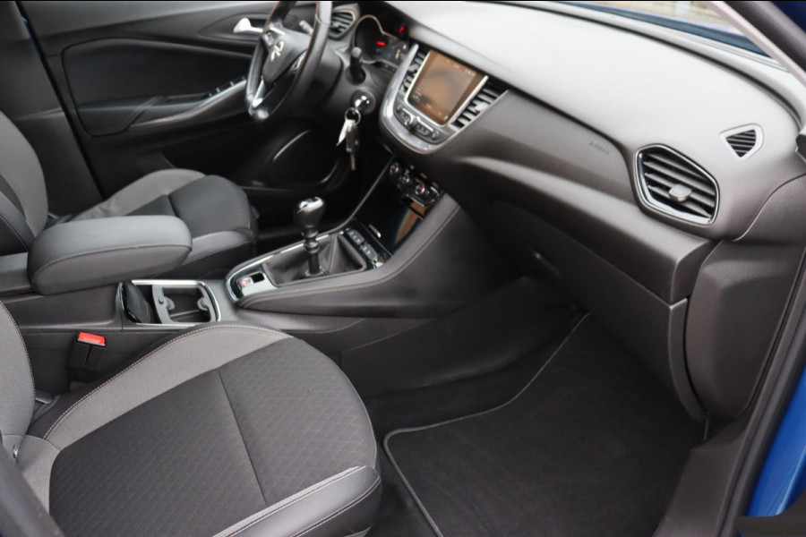 Opel Grandland X 1.2 Turbo Innovation org. NL trekhaak camera H.leer verwarmde comfort-stoelen