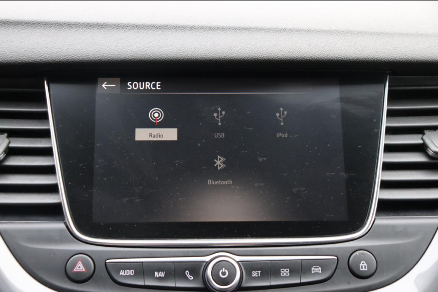 Opel Grandland X 1.2 Turbo Innovation org. NL trekhaak camera H.leer verwarmde comfort-stoelen