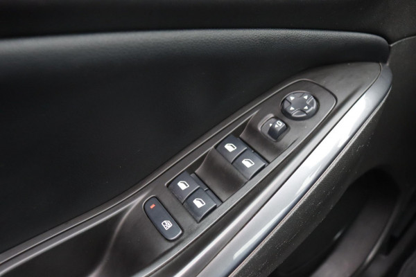 Opel Grandland X 1.2 Turbo Innovation org. NL trekhaak camera H.leer verwarmde comfort-stoelen