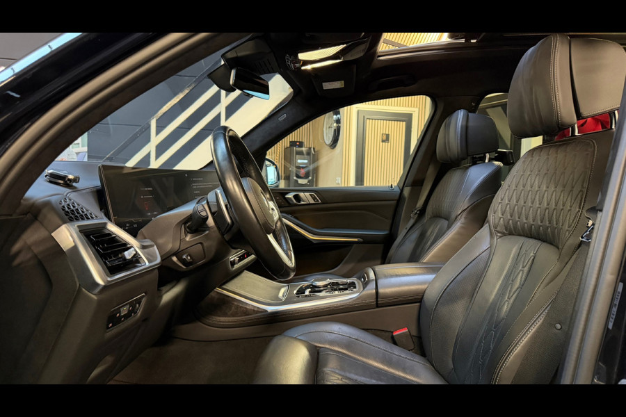 BMW X7 XDrive40i M-Sport|Softclose|Keyless|HUD|7Pers.|Skylounge|360 CAM|Dealer Onderhouden|Garantie 2028|Standkachel|