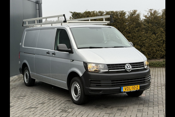 Volkswagen Transporter 2.0 TDI 150 PK / L2H1 / 1e EIG. / IMPERIAAL / TREKHAAK / AIRCO / CRUISE / PDC
