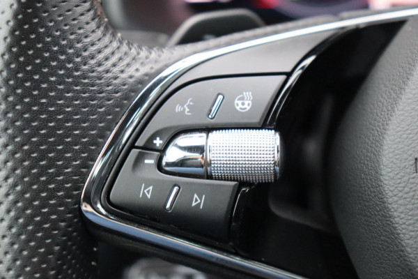 Škoda Kodiaq 1.5 TSI Sportline Business org.NL el.trekhaak+klep stuur+stoelverw.