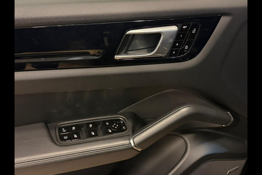 Porsche Cayenne Coupé 3.0 E-Hybrid|PANO|360 CAMERA|INRUIL MOGELIJK|