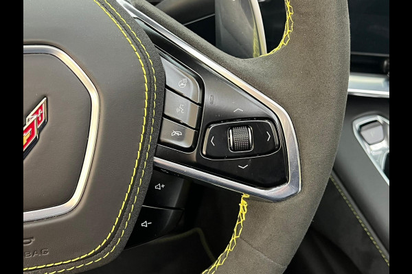 Chevrolet Corvette C8.R Convertible Carbon Pack