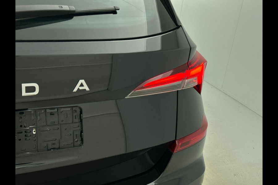 Škoda Kamiq 1.0 TSI Business Edition DSG | DEMO ! | Navigatie | Climate control | Cruise control | LED | Keyless | Achteruitrijcamera | Parkeersensoren | Apple Carplay/ Android Auto | Radio