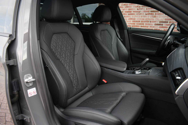 BMW 5 Serie 530e M-Sport Pano Trekh ACC HUD 360 Laser El-Klep