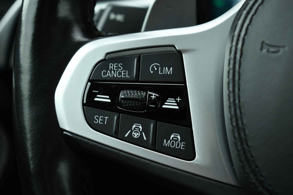 BMW 5 Serie 530e M-Sport Pano Trekh ACC HUD 360 Laser El-Klep