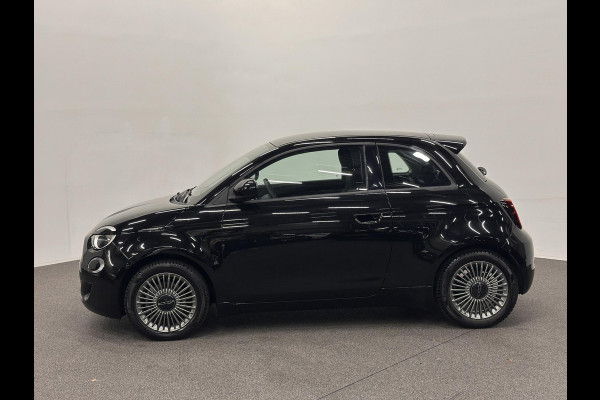 Fiat 500E Icon 42 kWh SOH 95.3%/Navigatie Apple Carplay/Android Auto Cruise Control Virtual Cockpit Climate Control Lichtmetalen velgen