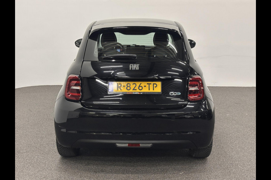 Fiat 500E Icon 42 kWh SOH 95.3%/Navigatie Apple Carplay/Android Auto Cruise Control Virtual Cockpit Climate Control Lichtmetalen velgen