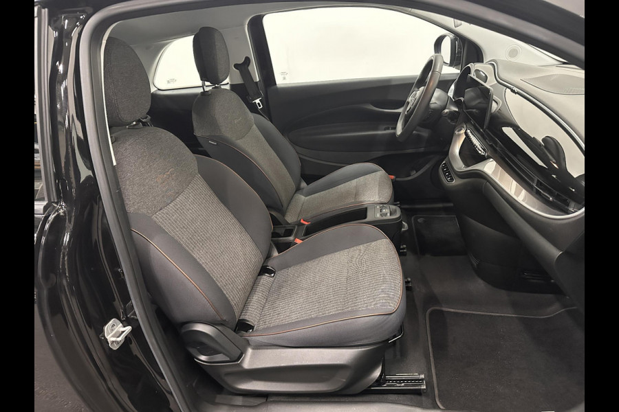 Fiat 500E Icon 42 kWh SOH 95.3%/Navigatie Apple Carplay/Android Auto Cruise Control Virtual Cockpit Climate Control Lichtmetalen velgen