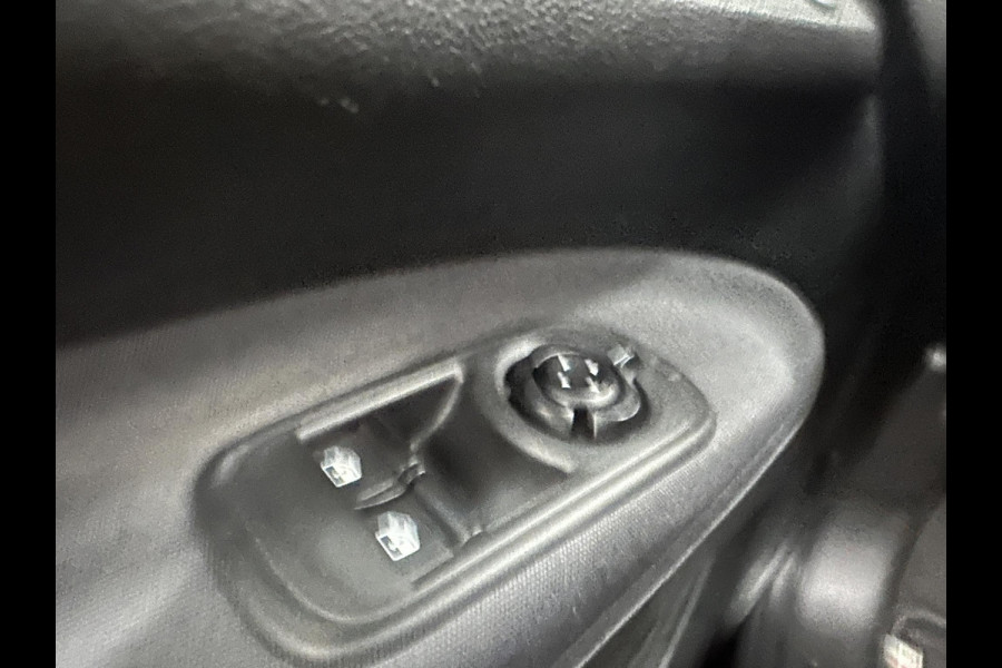 Fiat 500E Icon 42 kWh SOH 95.3%/Navigatie Apple Carplay/Android Auto Cruise Control Virtual Cockpit Climate Control Lichtmetalen velgen