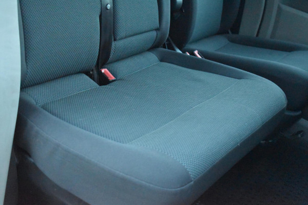 Volkswagen Transporter 2.0 TDI L2H1 Highline Carplay Trekhaak Cruise Navi