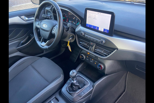Ford FOCUS Wagon 1.0 NAVI/CRUISE/CARPLAY/LANE/PDC/BTW