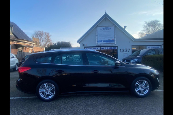 Ford FOCUS Wagon 1.0 NAVI/CRUISE/CARPLAY/LANE/PDC/BTW