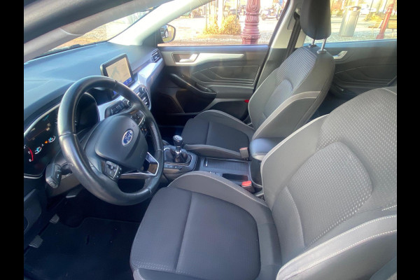 Ford FOCUS Wagon 1.0 NAVI/CRUISE/CARPLAY/LANE/PDC/BTW