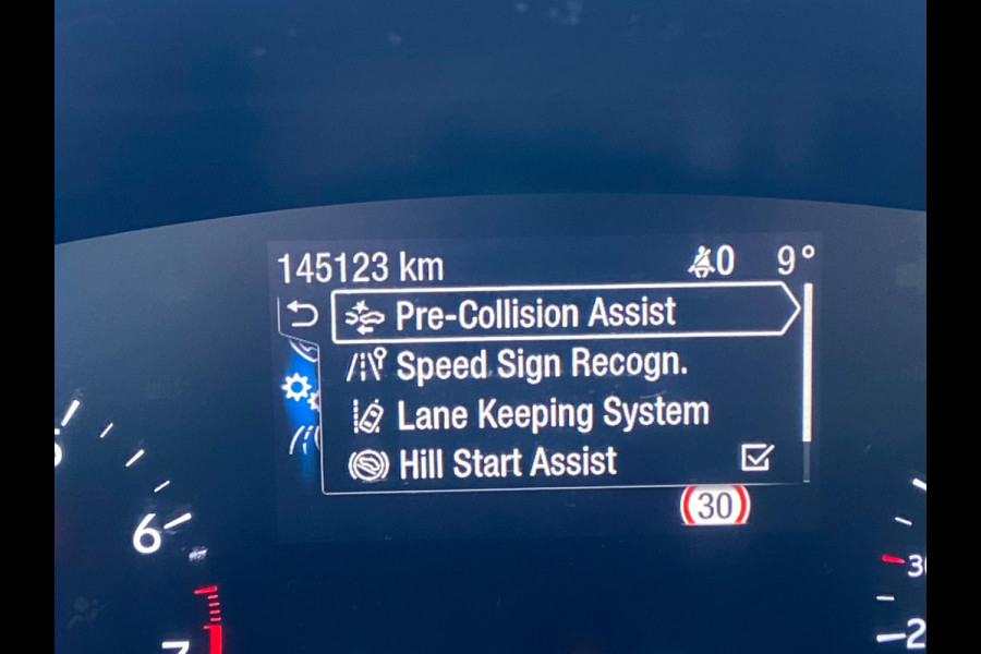 Ford FOCUS Wagon 1.0 NAVI/CRUISE/CARPLAY/LANE/PDC/BTW