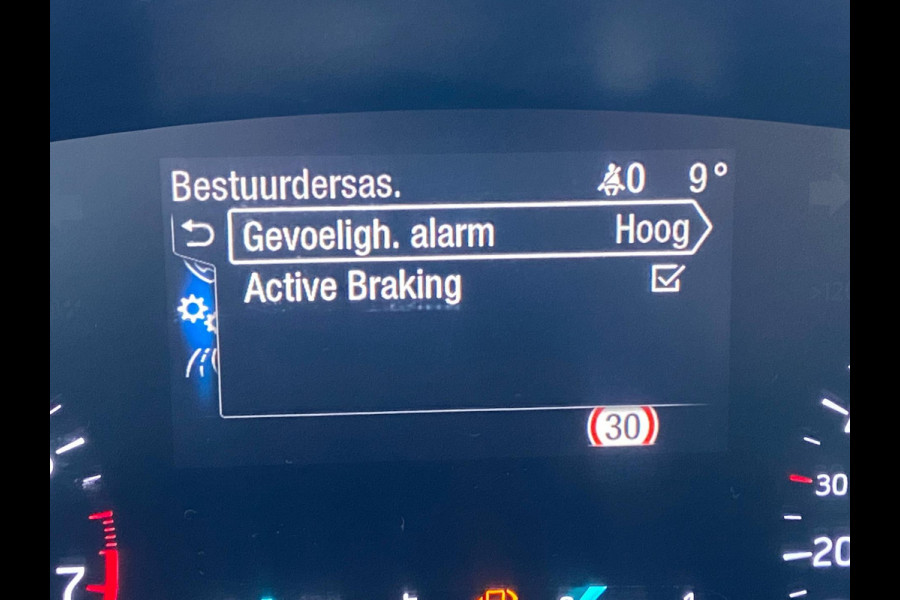 Ford FOCUS Wagon 1.0 NAVI/CRUISE/CARPLAY/LANE/PDC/BTW