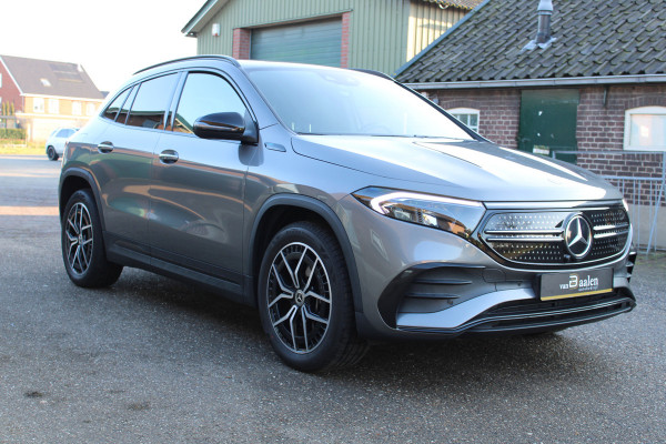 Mercedes-Benz EQA 250 AMG Line 67 kWh SOh 96,3% SFEER NAVI LED 43000KM!!!
