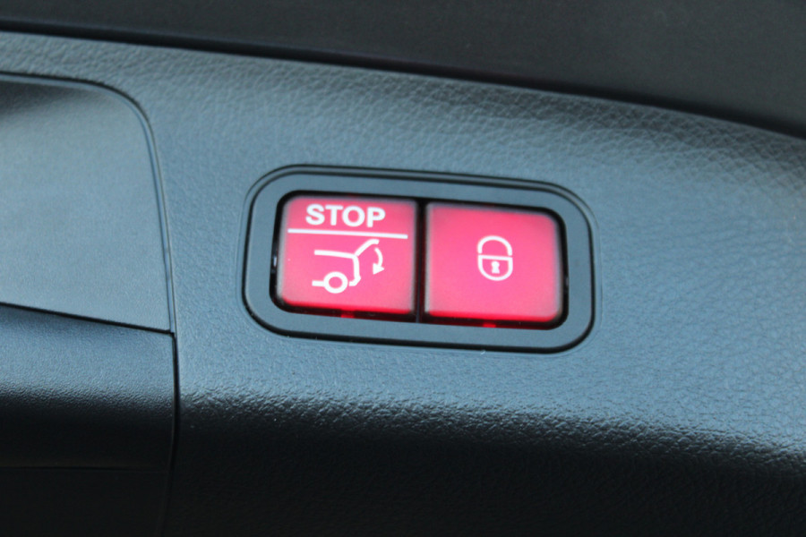 Mercedes-Benz EQA 250 AMG Line 67 kWh SOh 96,3% SFEER NAVI LED 43000KM!!!