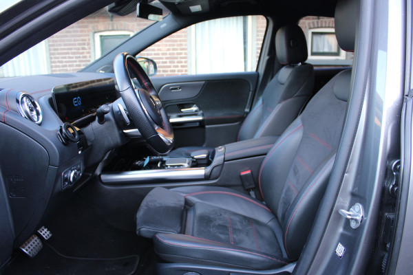 Mercedes-Benz EQA 250 AMG Line 67 kWh SOh 96,3% SFEER NAVI LED 43000KM!!!