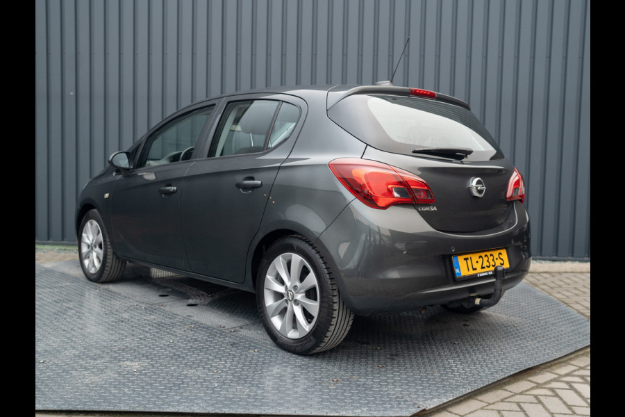 Opel Corsa 1.4 90Pk Favourite | Trekhaak afnb. | Navi | Apple Carplay/ Android Auto | Prijs Rijklaar!!
