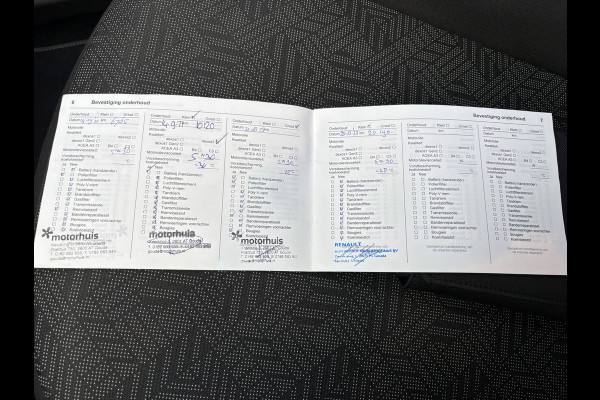 Opel Corsa 1.4 90Pk Favourite | Trekhaak afnb. | Navi | Apple Carplay/ Android Auto | Prijs Rijklaar!!