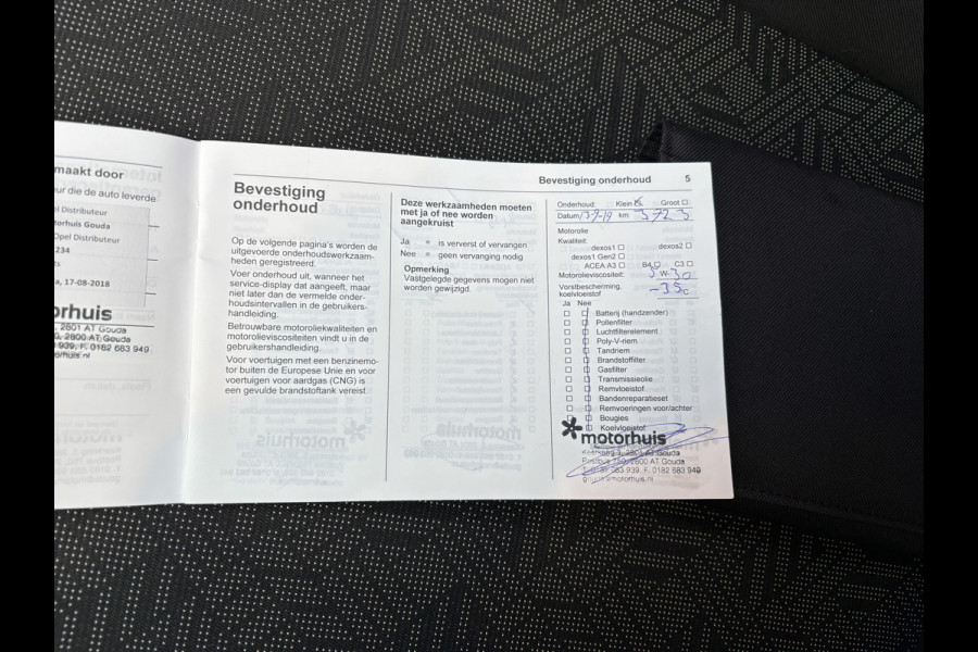 Opel Corsa 1.4 90Pk Favourite | Trekhaak afnb. | Navi | Apple Carplay/ Android Auto | Prijs Rijklaar!!