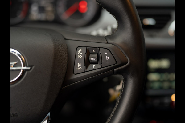 Opel Corsa 1.4 90Pk Favourite | Trekhaak afnb. | Navi | Apple Carplay/ Android Auto | Prijs Rijklaar!!