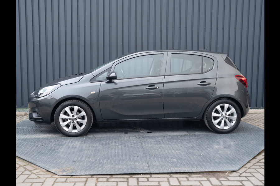 Opel Corsa 1.4 90Pk Favourite | Trekhaak afnb. | Navi | Apple Carplay/ Android Auto | Prijs Rijklaar!!