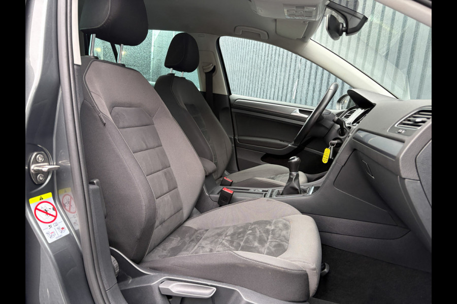 Volkswagen Golf Variant 1.5 TSI Comfortline Business | Camera | Trekhaak | Stoelverw. | Prijs Rijklaar!!