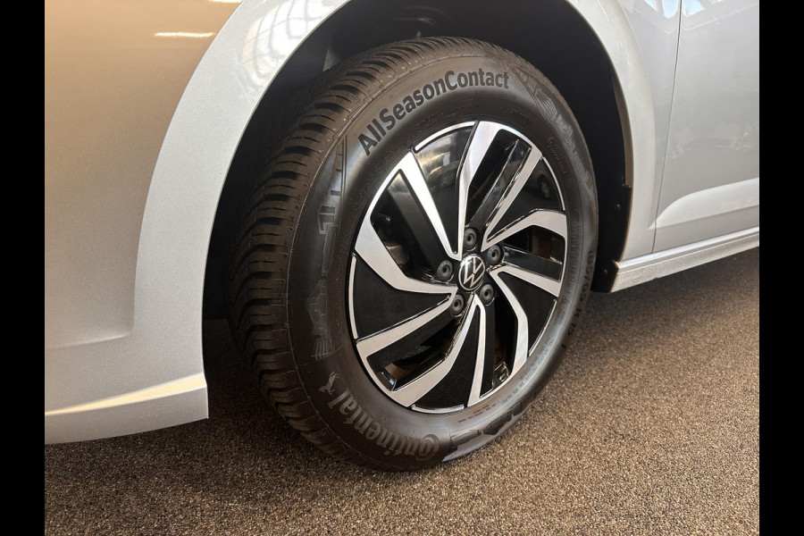 Volkswagen Polo 1.0 TSI Life Airco Caplay Navi Cruise Control Full LED PDC Voor/Achter 15" LM Velgen