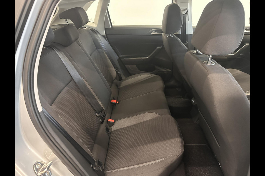Volkswagen Polo 1.0 TSI Life Airco Caplay Navi Cruise Control Full LED PDC Voor/Achter 15" LM Velgen