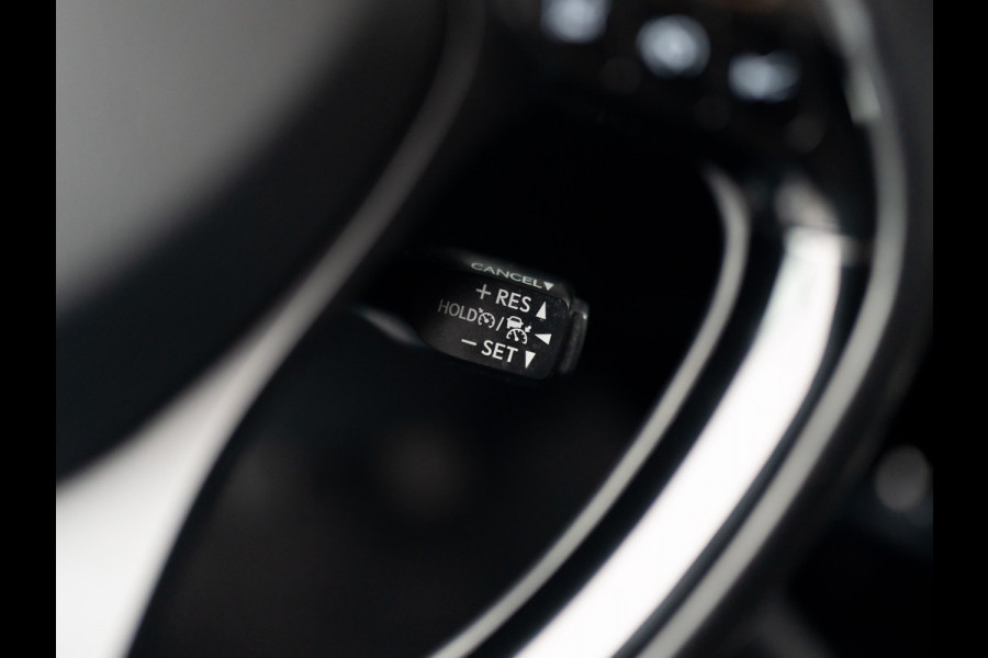 Toyota C-HR 1.2 Dynamic | Leder | Stoelverw. | Camera | Prijs Rijklaar!!