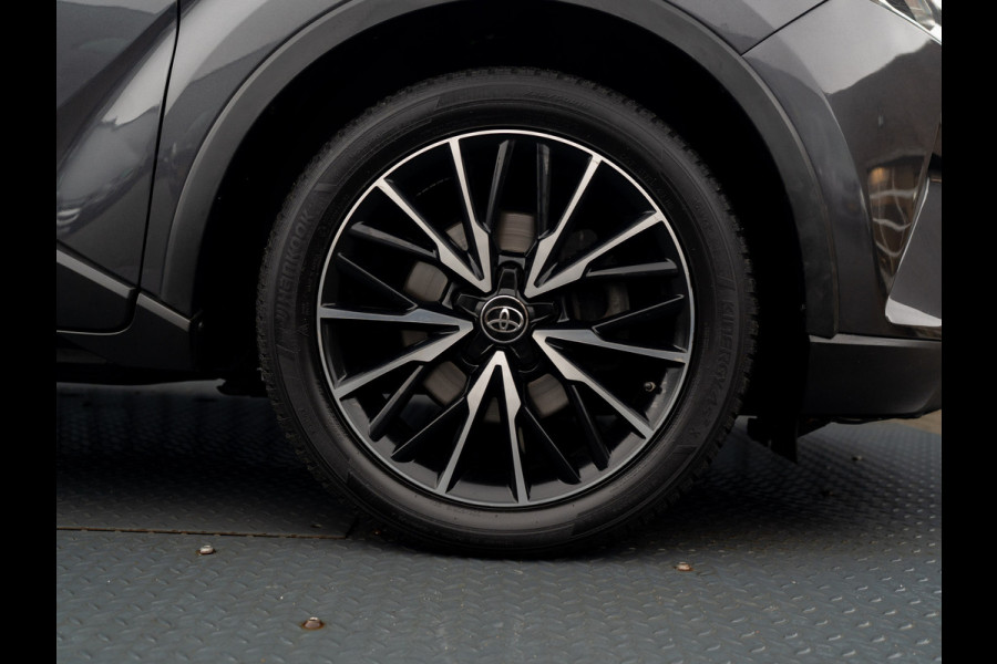 Toyota C-HR 1.2 Dynamic | Leder | Stoelverw. | Camera | Prijs Rijklaar!!