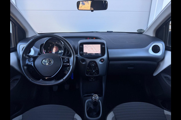 Toyota Aygo 1.0 VVT-i x-joy Navi/Camera/Xenon