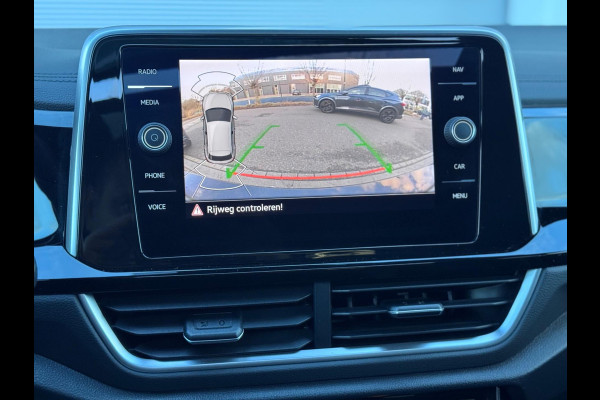 Volkswagen T-Roc 1.5 TSI R-Line Pano/Camera/Blindspot